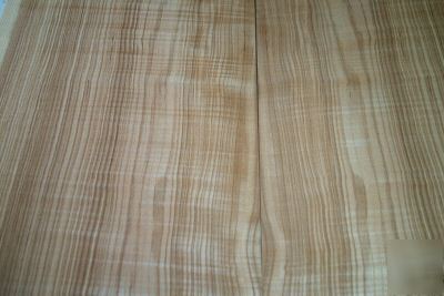 Qtr figured olive ash long veneer 10@12'' x 36'' [0719]