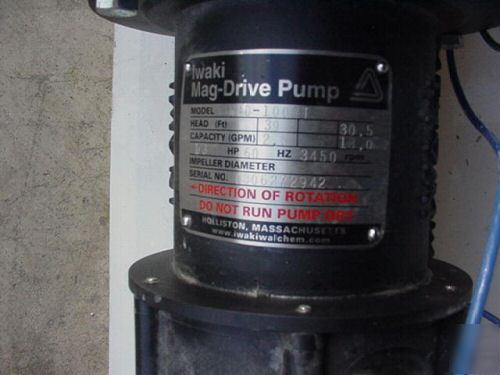 Iwaki walchem wmd-100RT magnetic drive centrifugal pump