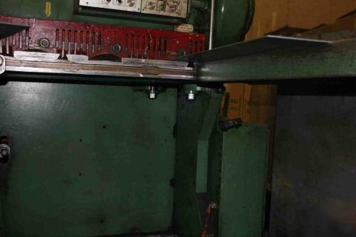 New cincinnati 2CC10 cnc mechanical shear 1984 nice