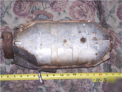 Scrap used catalytic converter recycle platinum