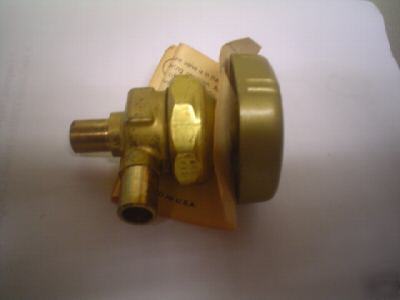 Stremline:packless line valve a- 15525 1/4 x 1/4 flare