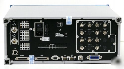 R&s SMATE200A vector signal generator, 100 khz to 6 ghz