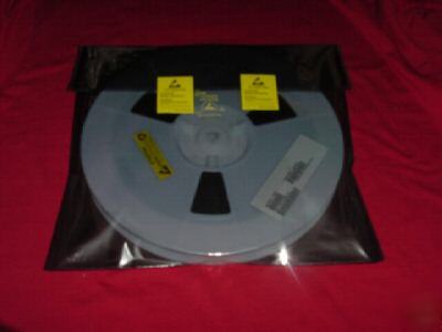 939 pcs. ti# SN74LVC823A, ic bus interfce f-f 3-st 24-s