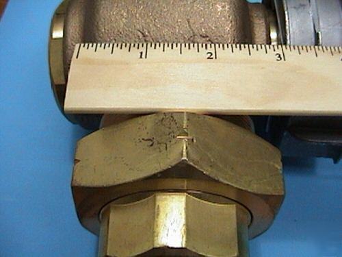 Air pneumatic operated 3-way hot water heating valve 