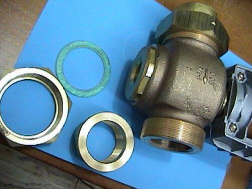 Air pneumatic operated 3-way hot water heating valve 