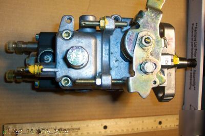 Bosch 4 cyl injection pump onan 147-0462-20 nos obo