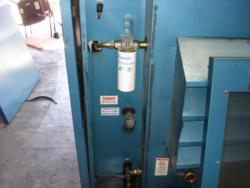 Compair cyclon 6000 30 hp rotary screw compressor