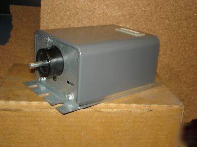 Honeywell Q624A 1014 solid state spark generator