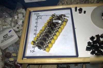 Valve set, 18 valve manifold assembly, 24VAC, MOUSE2803