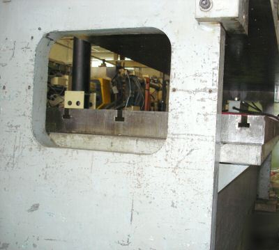 Chicago dreis & krump stamping press 240 t MODEL612-dss