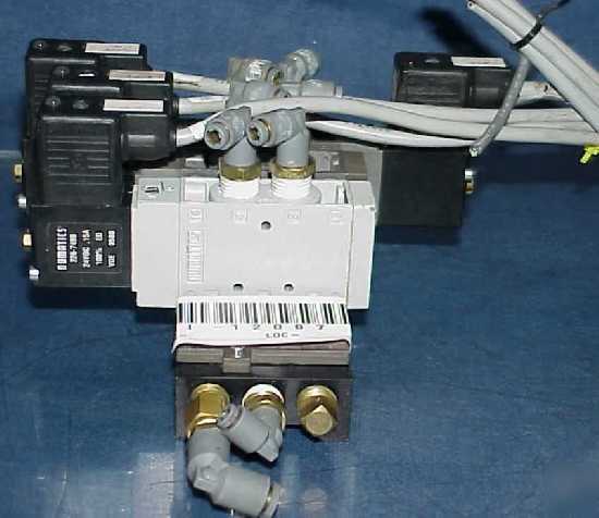 Numatics 226-749B valve body with 3 valves