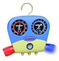 Two way manifold with r-134A sight glass