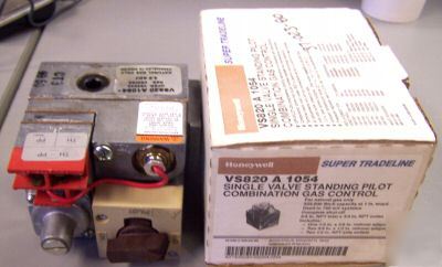 New honeywel VS820 valve pilot gas control VS820A1054