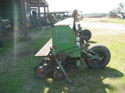 Great plains grain drill solid stand 20FT 