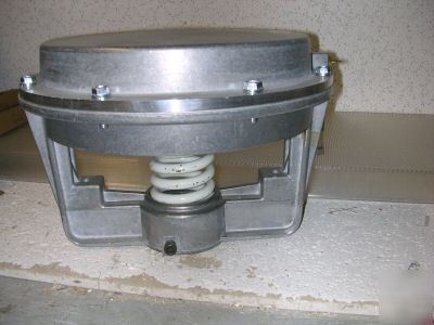 Honeywell pneumatic coil valve actuator MP953C
