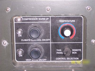 Portable air conditioning and heating unit