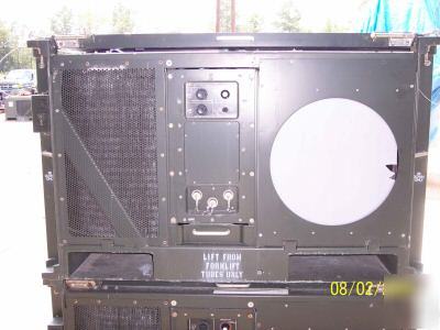 Portable air conditioning and heating unit