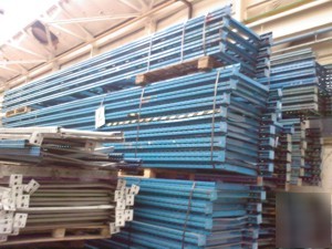 10 bays of finspa pallet racking 6.5M high - 2.8M beams