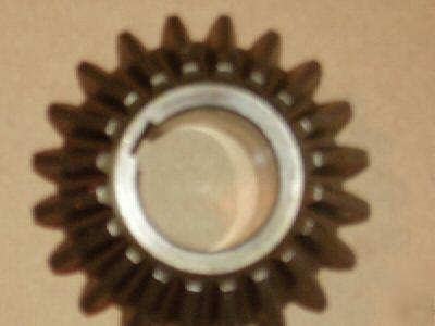 End gear for galfre hay tedder 20 tooth part no. 20 gts