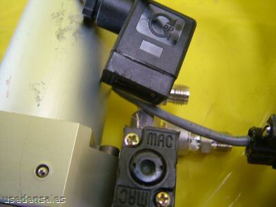 Vat pneumatic gate valve lot 08140-FA44-AHN1