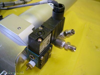 Vat pneumatic gate valve lot 08140-FA44-AHN1