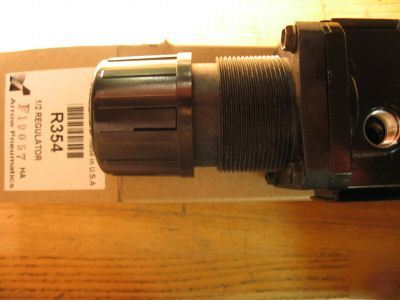 Arrow R354 pneumatic standard regulator 1/2