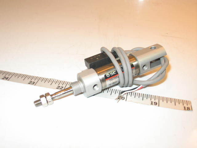 New smc pneumatic air cylinder CDJ2D16-10-F79S