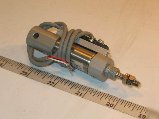 New smc pneumatic air cylinder CDJ2D16-10-F79S