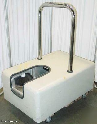 Ultra clean motorized clean room shoe cleaner 1400-va