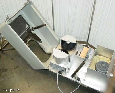Ultra clean motorized clean room shoe cleaner 1400-va