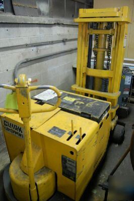 3000 lb. clark electric walk-behind lift stacker #24823
