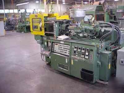 40 ton nissei injection molding machine '83