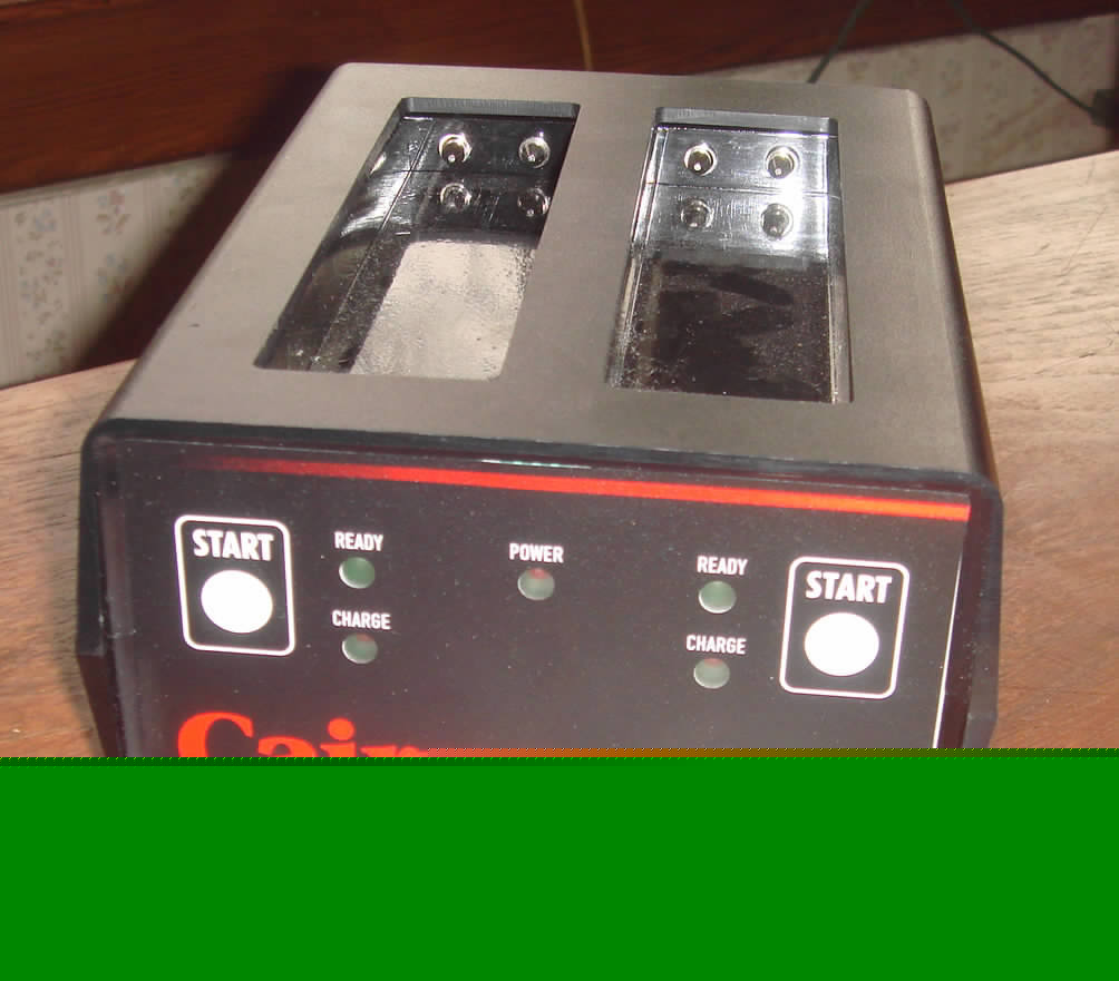 Cairns viper thermal imager battery charger 120V/12VDC