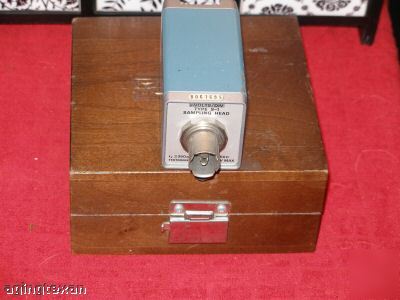 Tektronix model s-2 sampling head