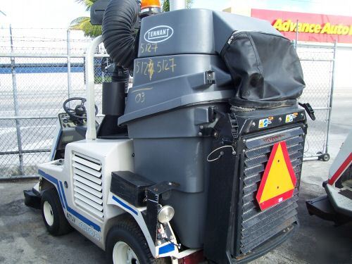 Tennant vacuum litter vac