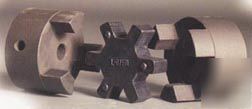 Flexible jaw type shaft coupling L225 x 2 1/8