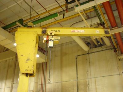 Jib crane with 2000LBS capacity