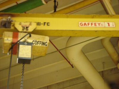 Jib crane with 2000LBS capacity