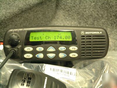 Motorola CDM1550 vhf w/ bracket, power cable & mic