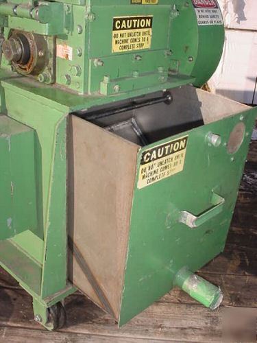 Ball & jewell 7.5 hp plastic granulator