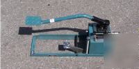 Amp hydraulic foot pump #69325-3