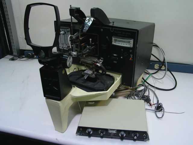 Kulicke & soffa 2479 wire bonder w/4320 controller 
