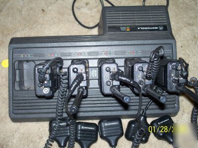 5 motorola radius P200 vhf radios + 6 gang charger+mics