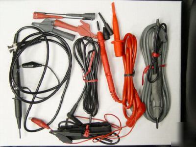 Fluke 124 industrial scopemeter 40MHZ - with extras