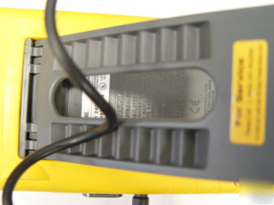 Fluke 124 industrial scopemeter 40MHZ - with extras