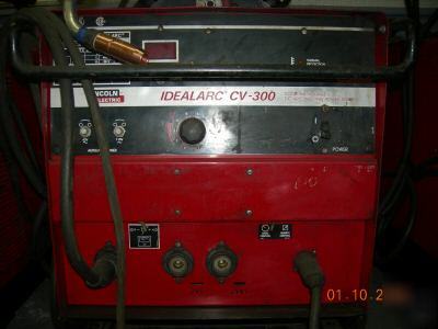 Lincoln electric idealarc cv-300 welder w/ feeder nice 