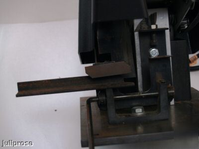 Minitul model 500 small diameter cut-off saw