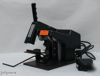 Minitul model 500 small diameter cut-off saw
