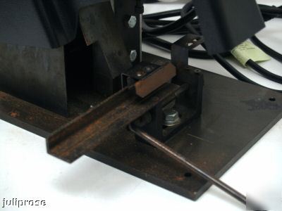 Minitul model 500 small diameter cut-off saw