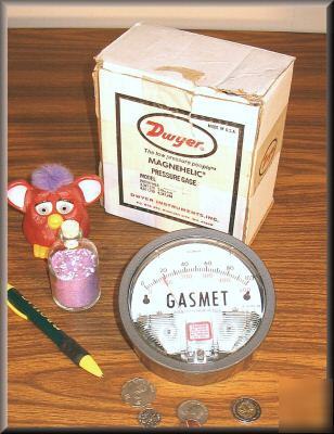 Nice large,pressure flow gauge,dwyer gasmet, magnehelic